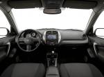 Toyota RAV4 3-Door 2003 года